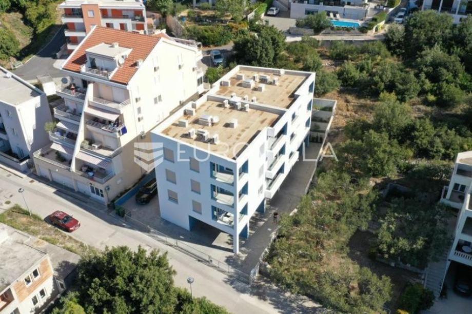 Apart-M Крвавица Экстерьер фото